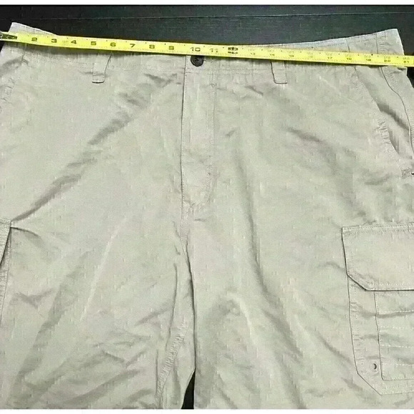 Quiksilver Waterman Shorts Mens 40 Khaki Tan Cargo Nylon Stretch Pockets Tech - Picture 6 of 10